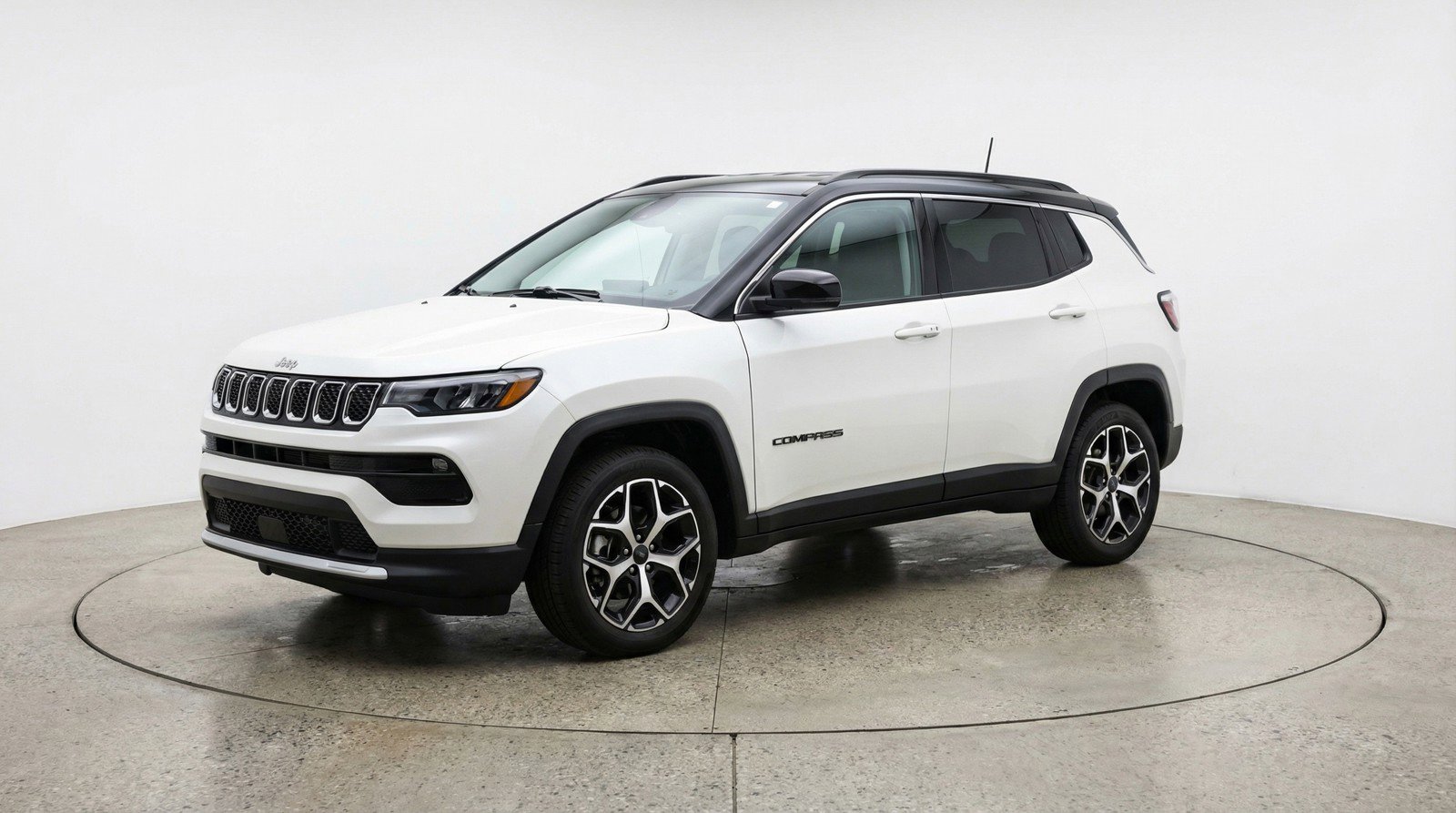 Used 2025 Jeep Compass Limited image 3