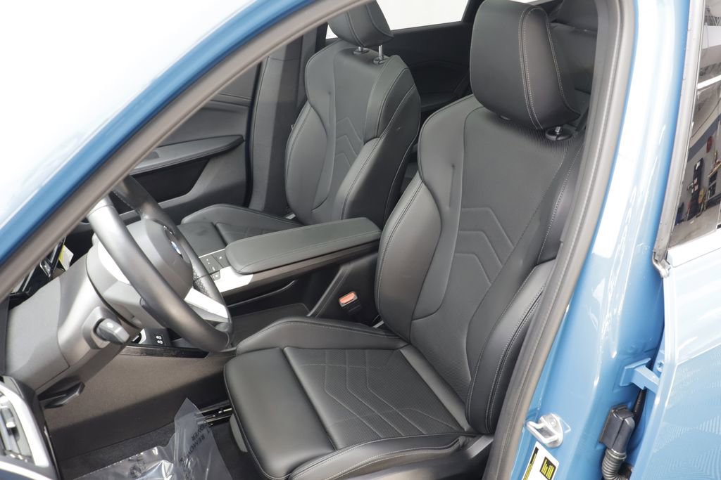 Certified 2025 BMW X1 xDrive28i AWD/4WD image 13