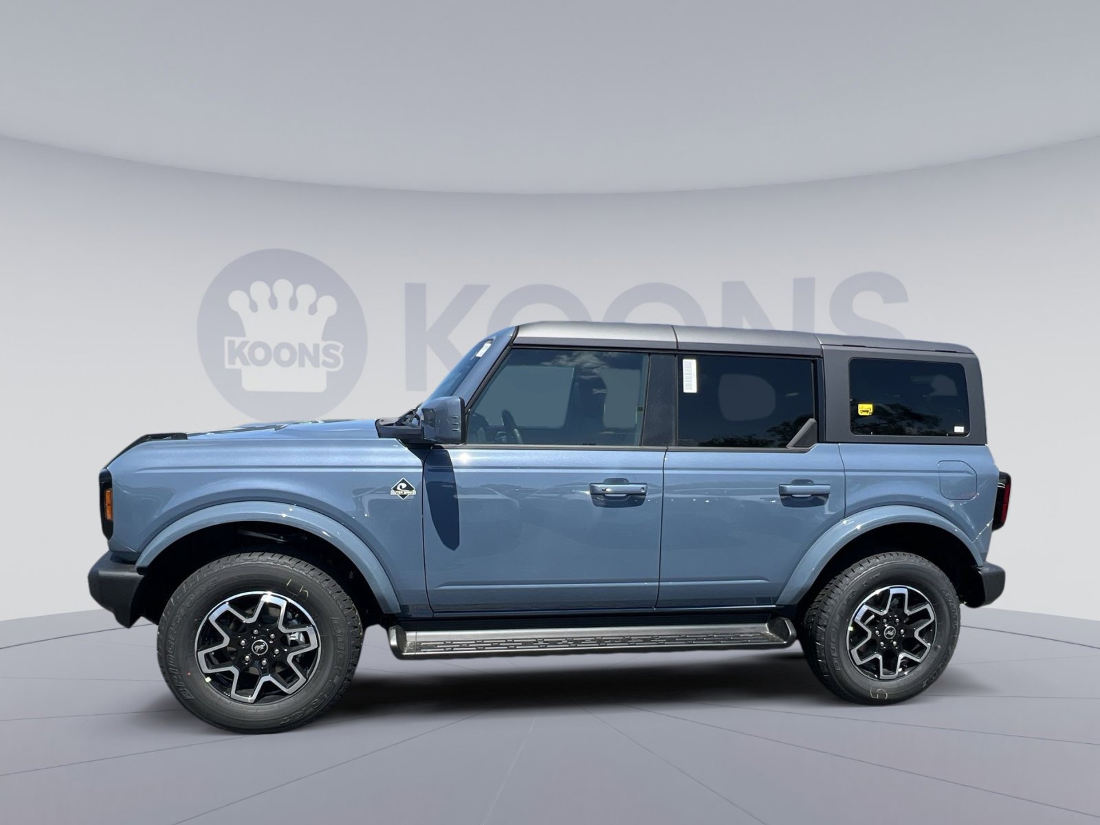 New 2025 Ford Bronco Outer Banks image 2