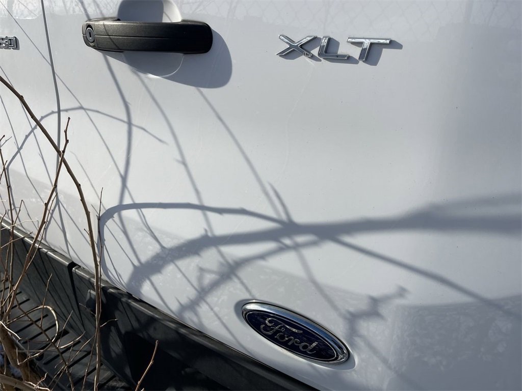 Used 2023 Ford Transit 350 XLT image 12
