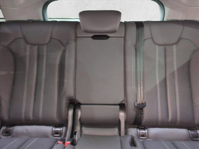Used 2021 Audi Q5 e Prestige w/ Prestige Package image 23