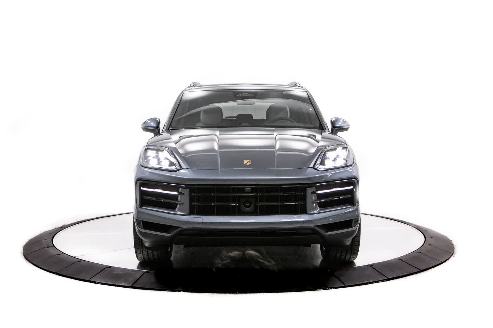 New 2026 Porsche Cayenne S image 10