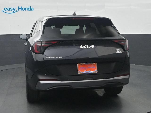 Used 2026 Kia Sportage LX FWD image 6