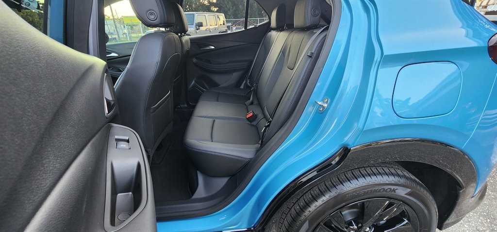 Used 2025 Buick Encore GX Sport Touring image 29