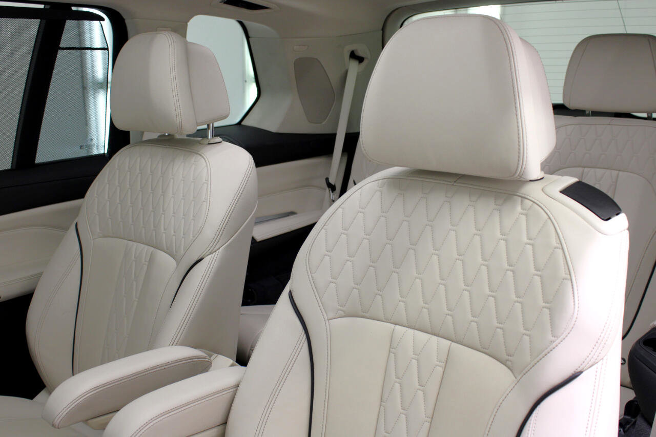 Used 2019 BMW X7 xDrive40i w/ Premium Package image 39