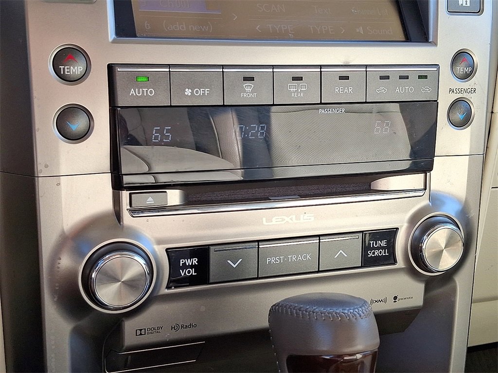 Used 2019 Lexus GX 460 image 16