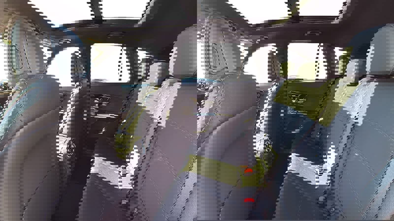 New 2026 Mercedes-Benz GLC 300 4MATIC image 5