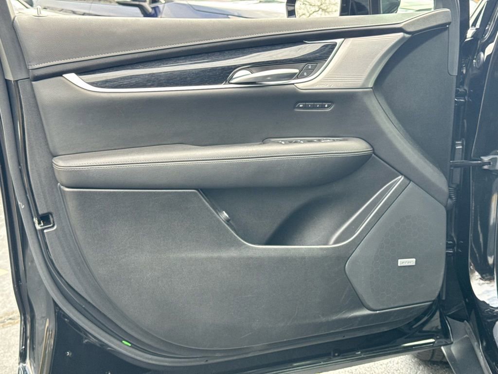 Used 2023 Cadillac XT5 Premium Luxury w/ LPO, Floor Liner Package image 27