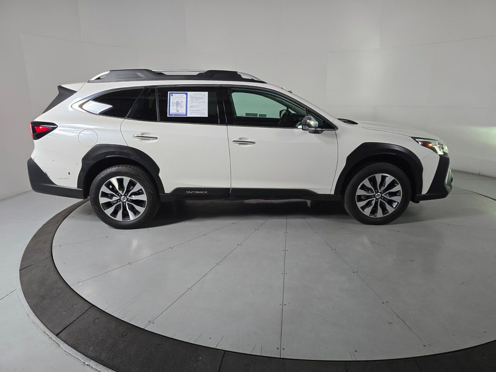 Certified 2023 Subaru Outback Touring XT image 6