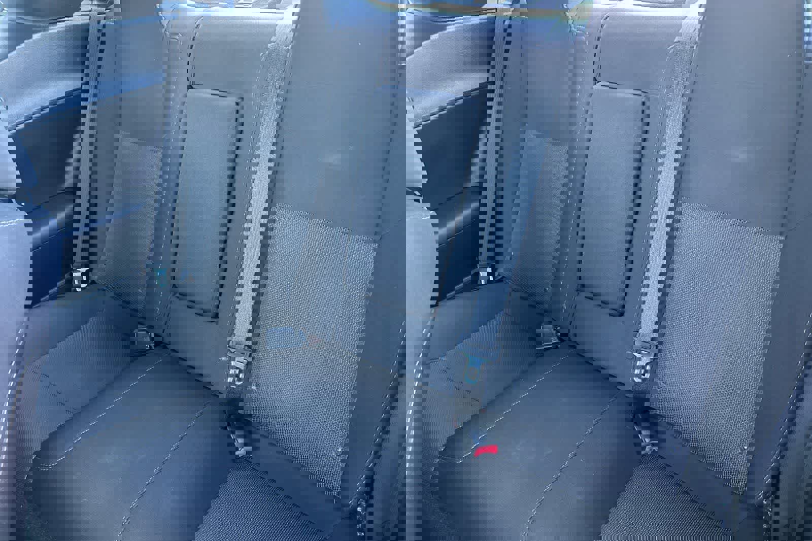 Used 2016 Dodge Challenger R/T Scat Pack RWD image 4