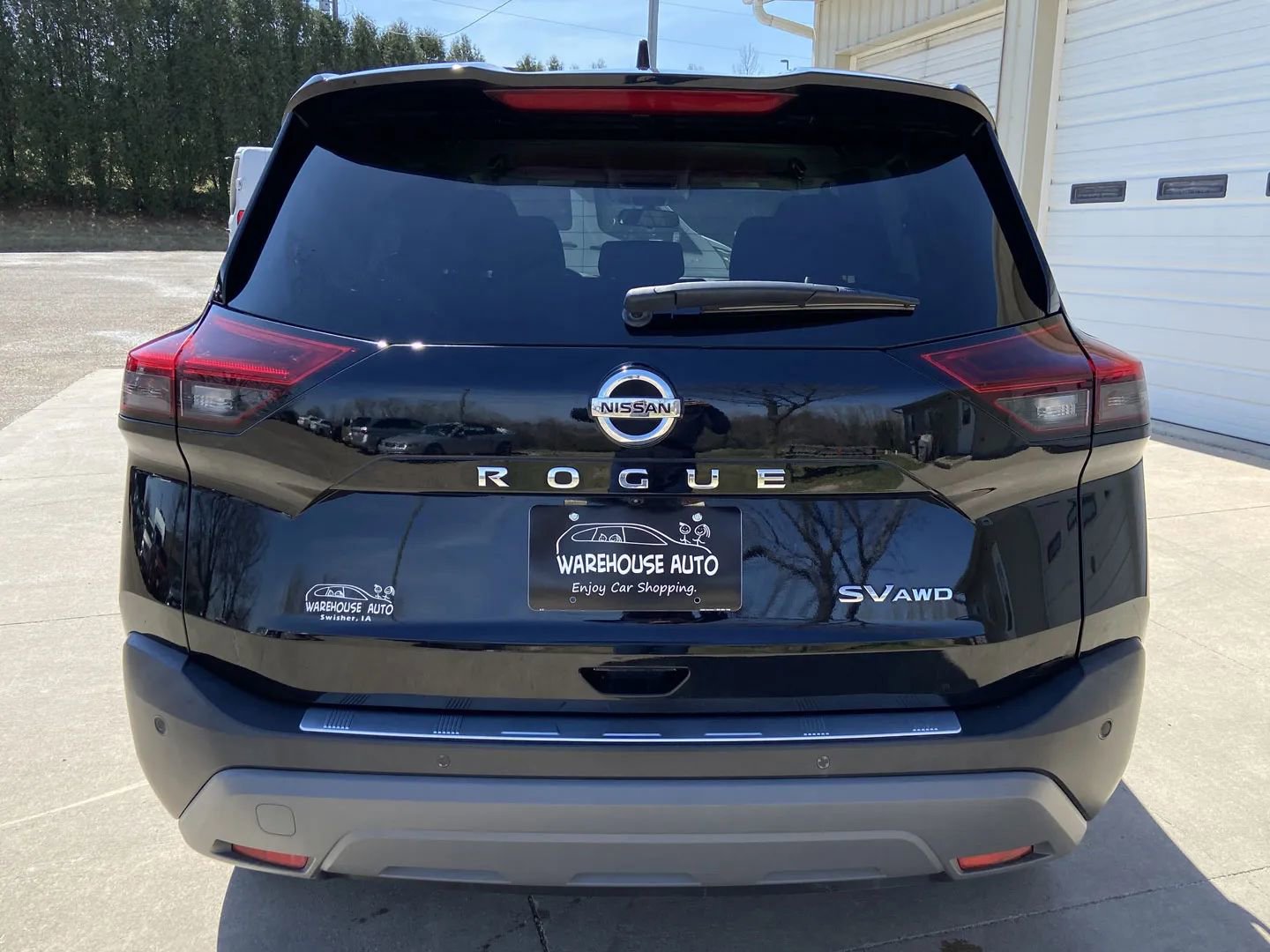 Used 2021 Nissan Rogue SV image 6