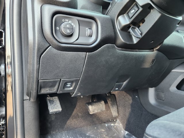 New 2027 RAM 2500 Big Horn AWD/4WD image 22