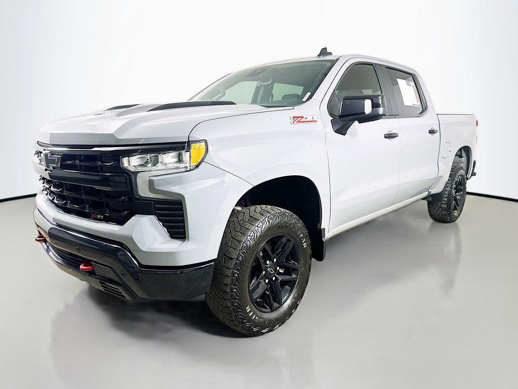 Used 2024 Chevrolet Silverado 1500 LT Trail Boss w/ Convenience Package II video 3