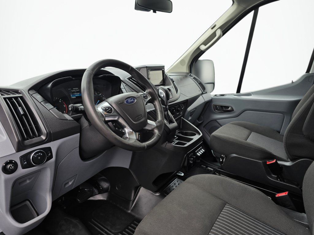 Used 2017 Ford Transit 350 XLT RWD image 21