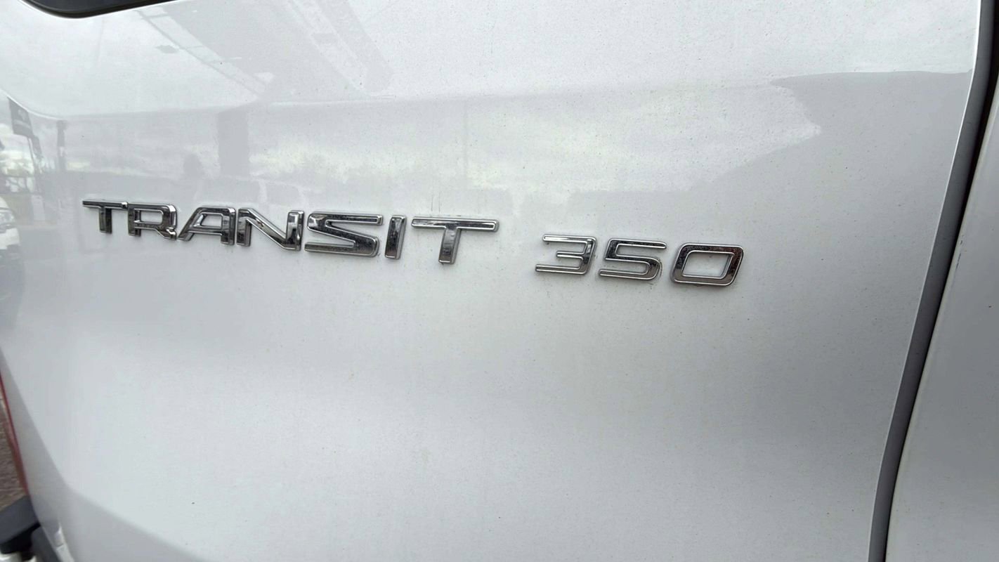 Used 2020 Ford Transit 350 XLT image 19