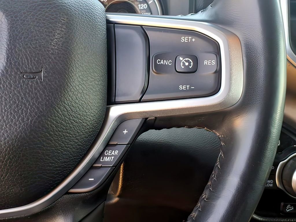 Used 2022 RAM 1500 Big Horn AWD/4WD image 18