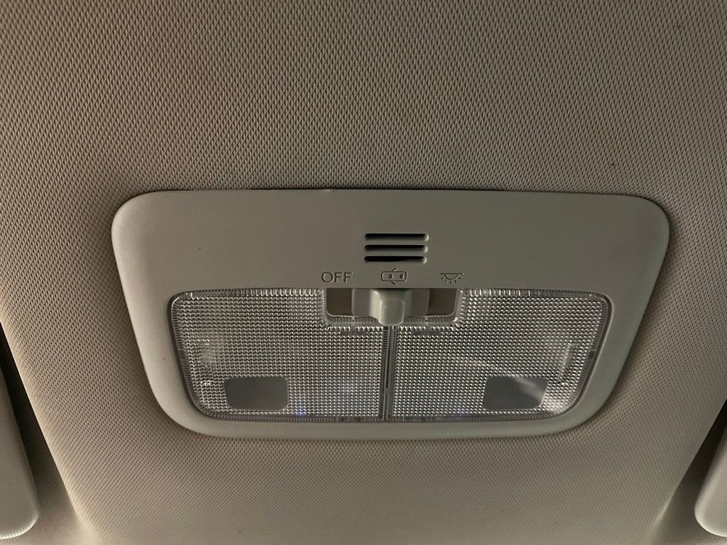 Used 2018 Toyota Corolla LE w/ LE Premium Package image 20