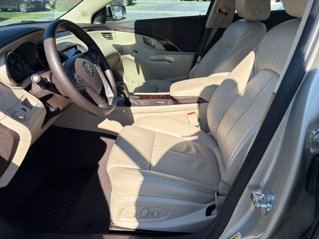 Used 2015 Buick LaCrosse Leather image 12
