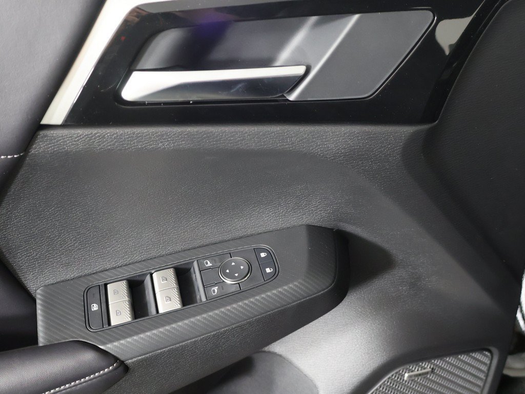 New 2027 Mitsubishi Outlander LE AWD/4WD image 35