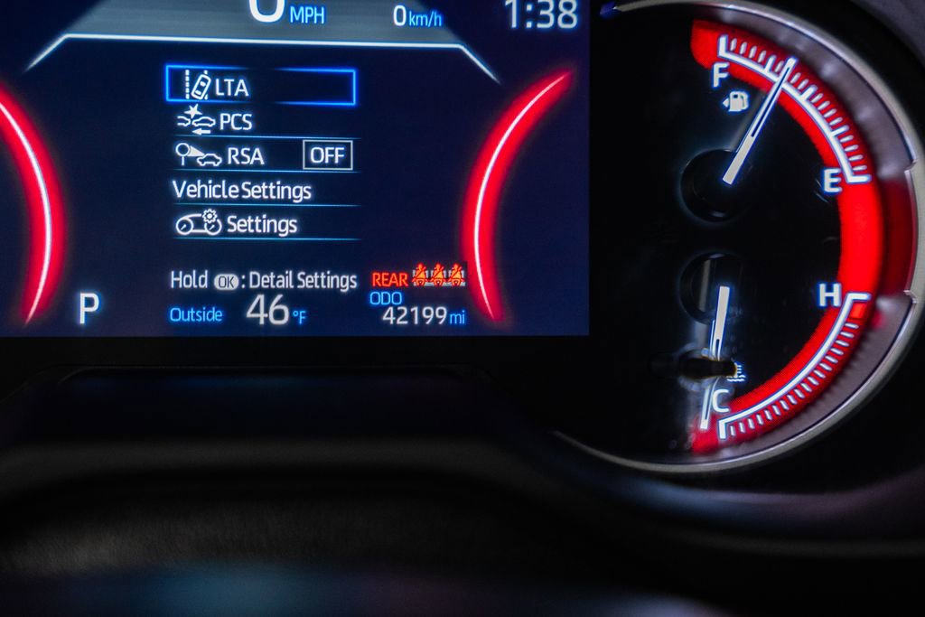 Used 2024 Toyota RAV4 LE image 38