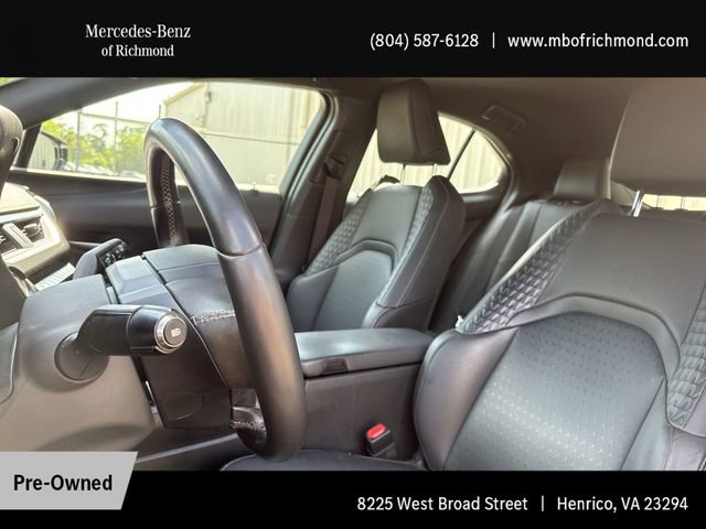 Used 2019 Lexus UX 200 w/ Accessory Package FWD image 14