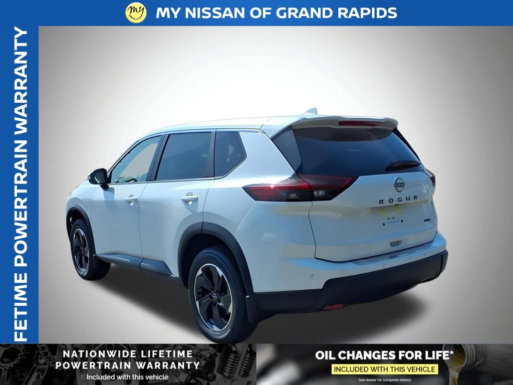 New 2026 Nissan Rogue SV image 5