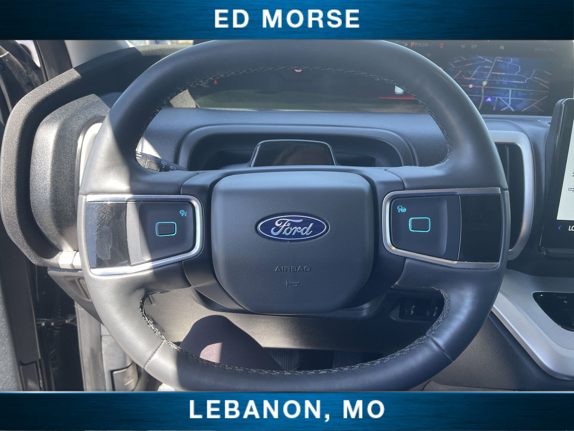 Certified 2025 Ford Expedition Active AWD/4WD image 12