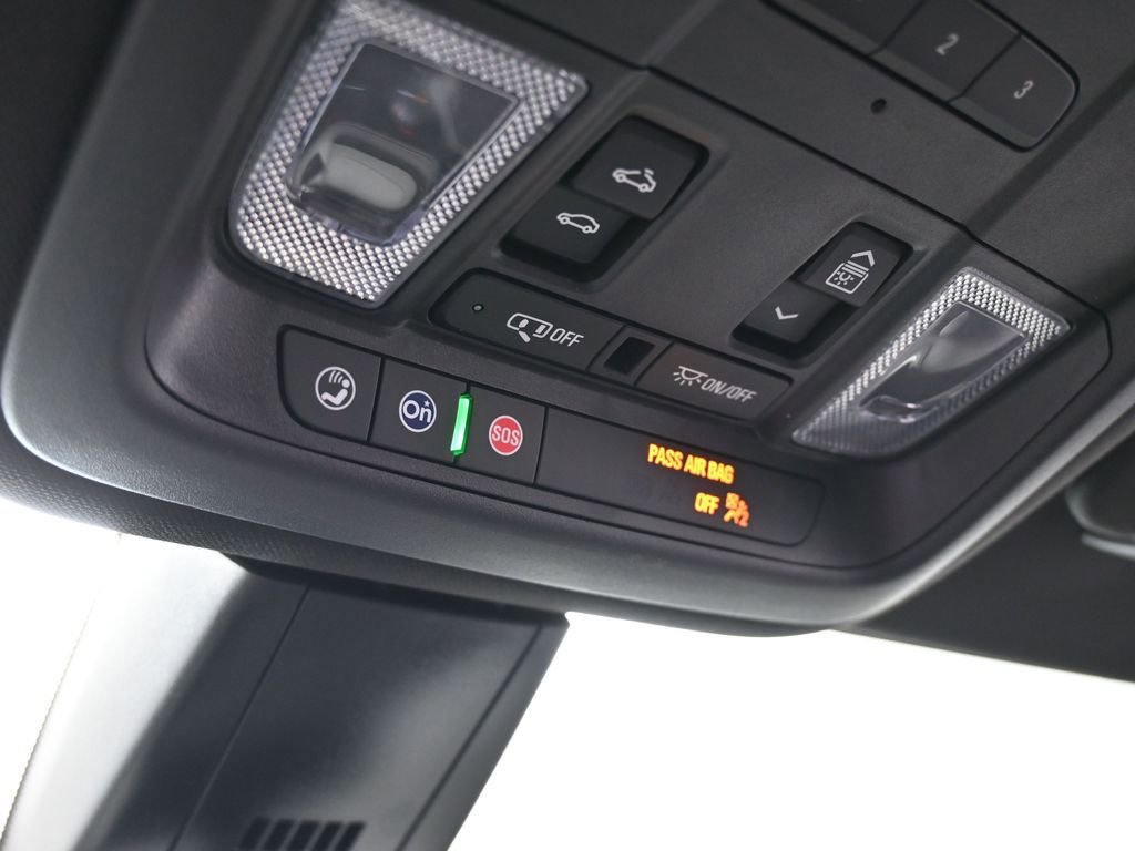 Used 2024 Cadillac XT6 Luxury image 23