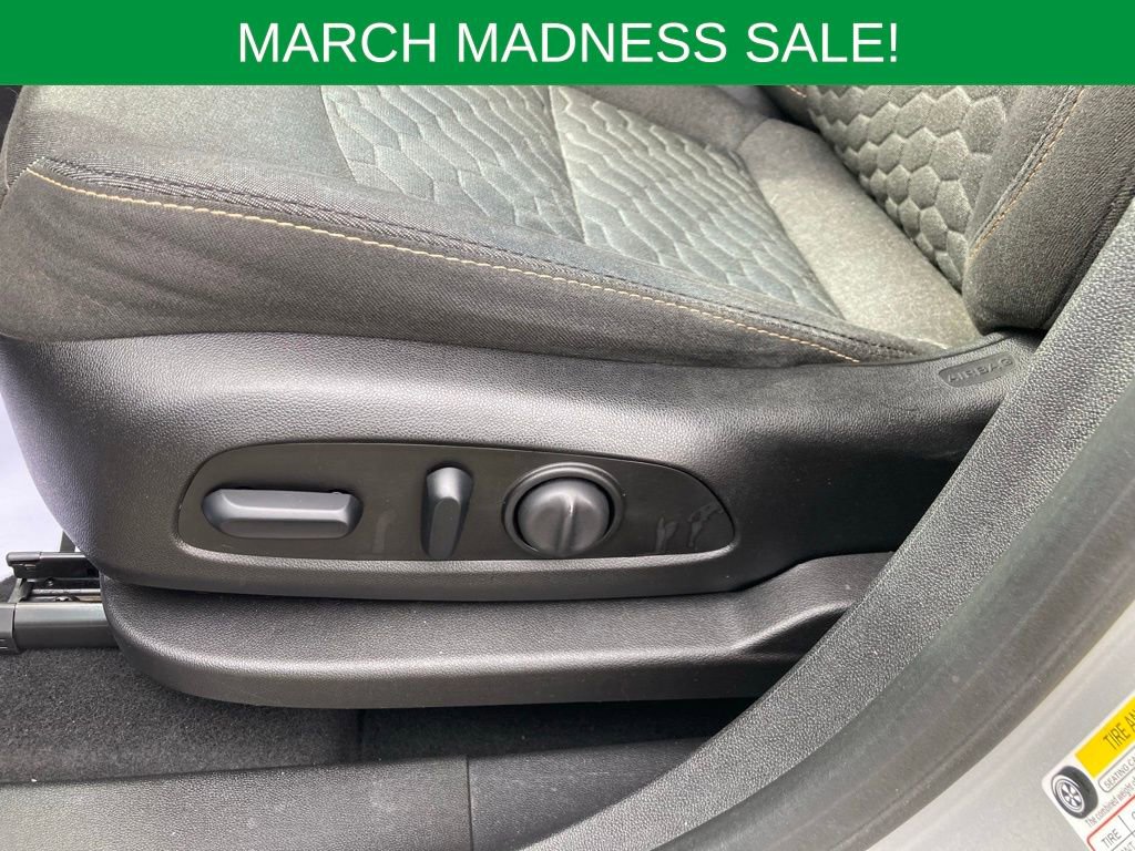 Certified 2019 Chevrolet Equinox LT image 11