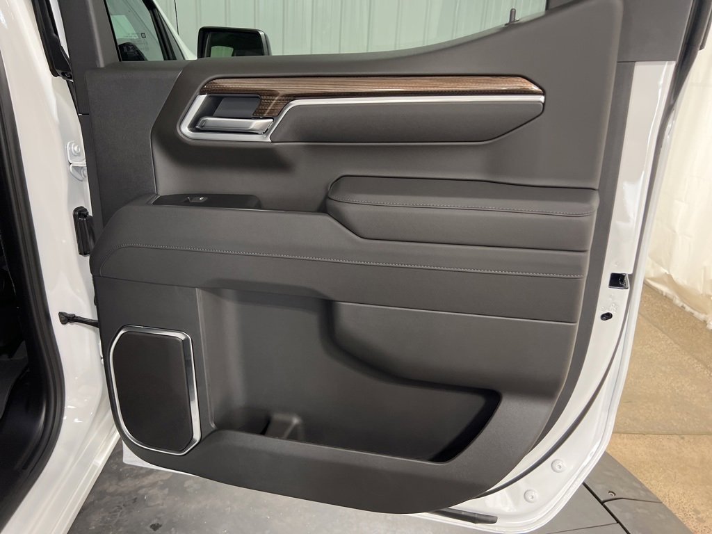 New 2026 Chevrolet Silverado 1500 RST image 18