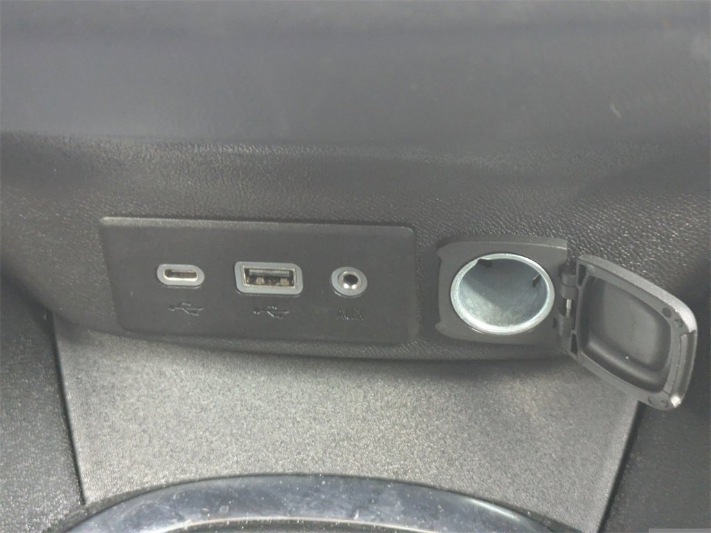 Used 2024 Chevrolet Malibu LT image 23