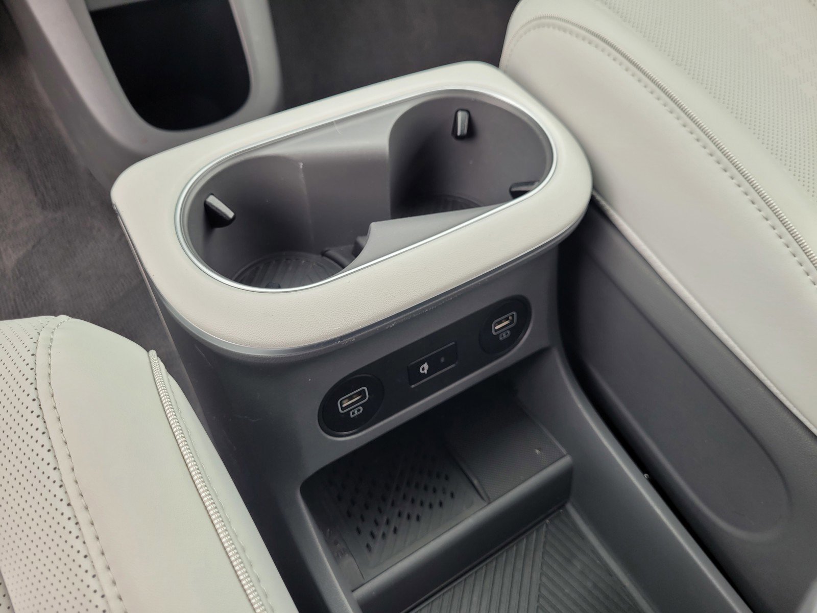 Used 2024 Hyundai Ioniq 5 Limited image 20