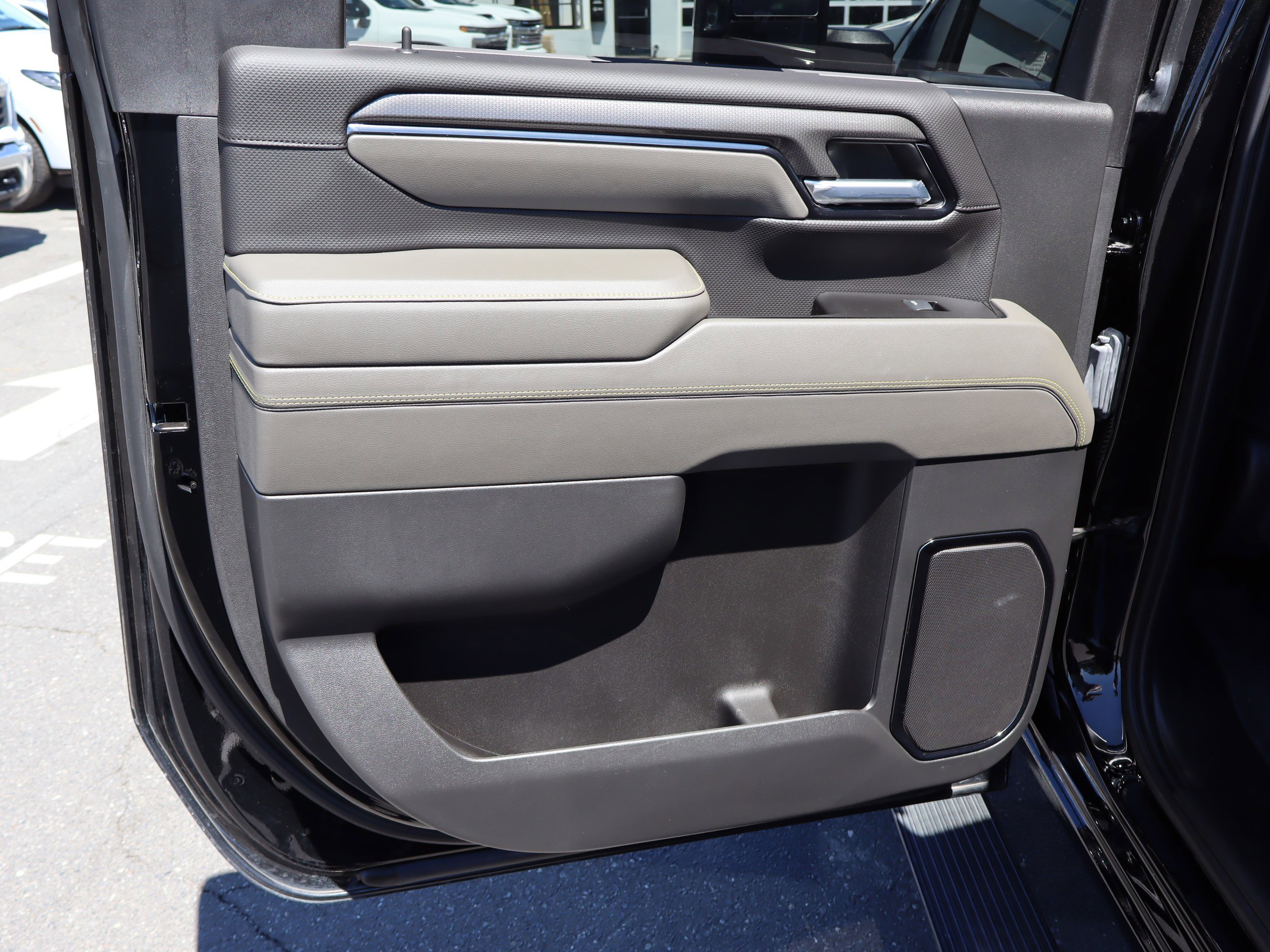 Used 2024 Chevrolet Silverado 2500 ZR2 w/ ZR2 Bison Edition AWD/4WD image 34