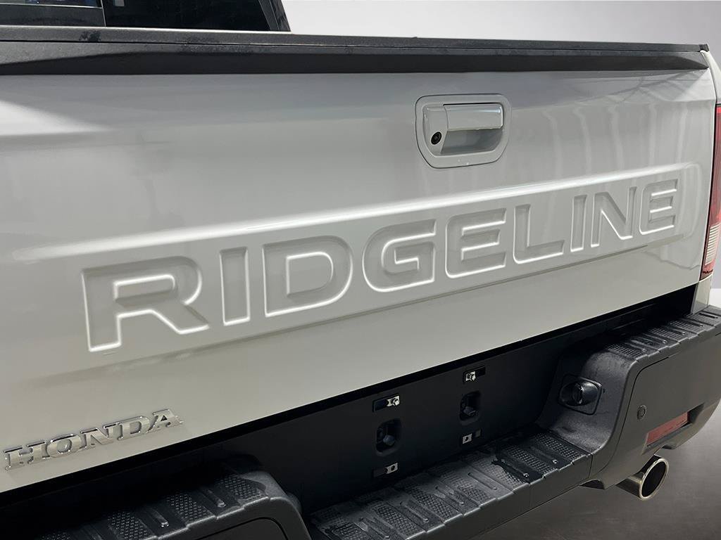 New 2026 Honda Ridgeline Black Edition image 19