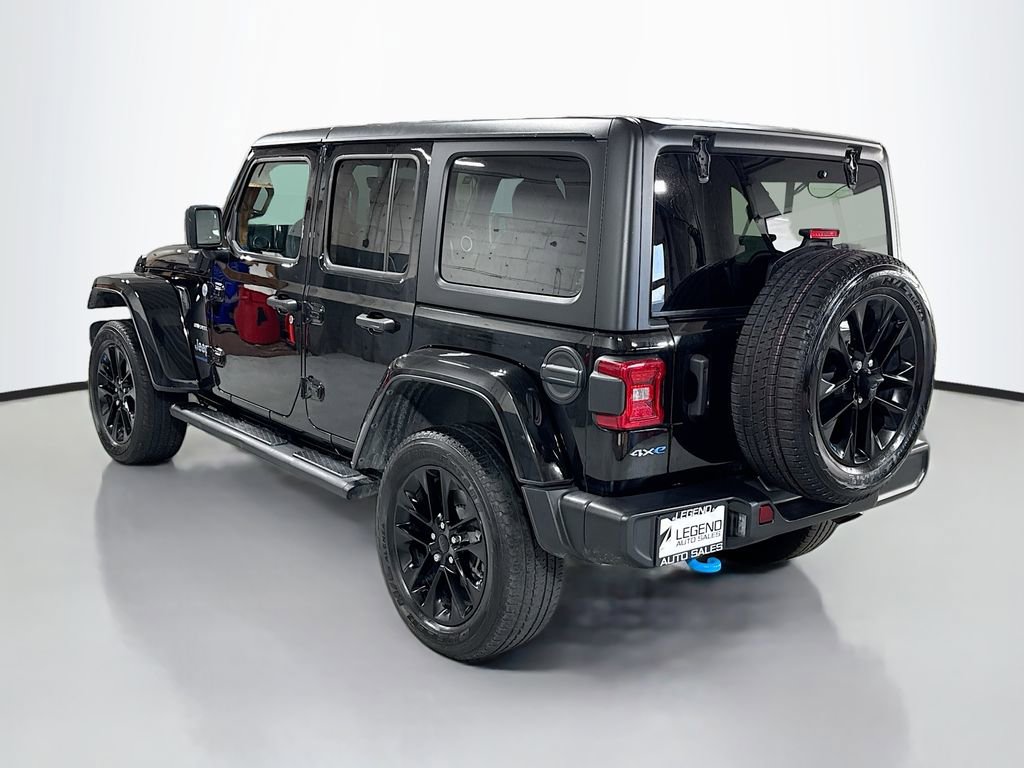 Used 2023 Jeep Wrangler Unlimited Sahara image 9
