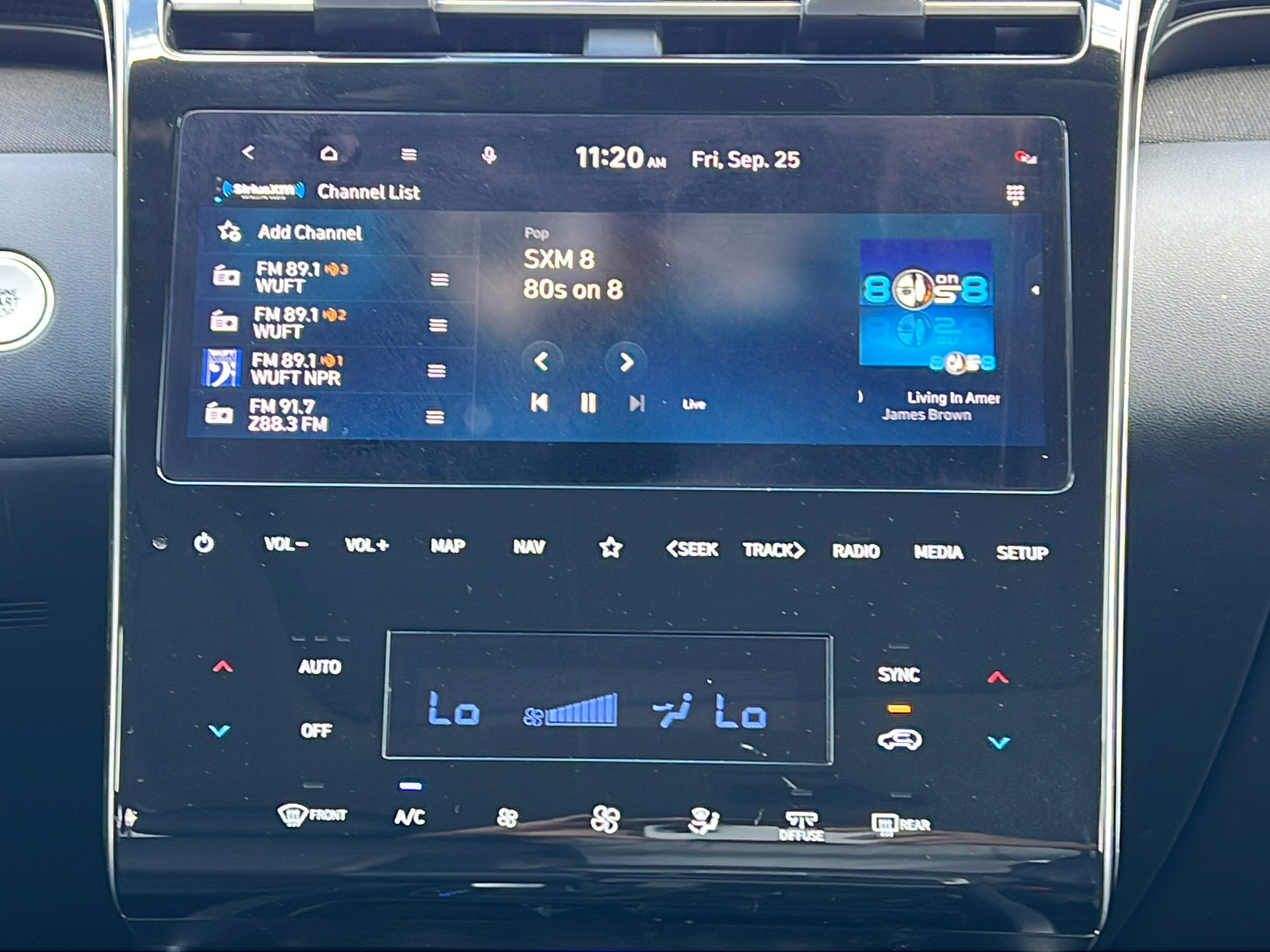 Certified 2024 Hyundai Tucson SEL w/ Convenience Package FWD image 17