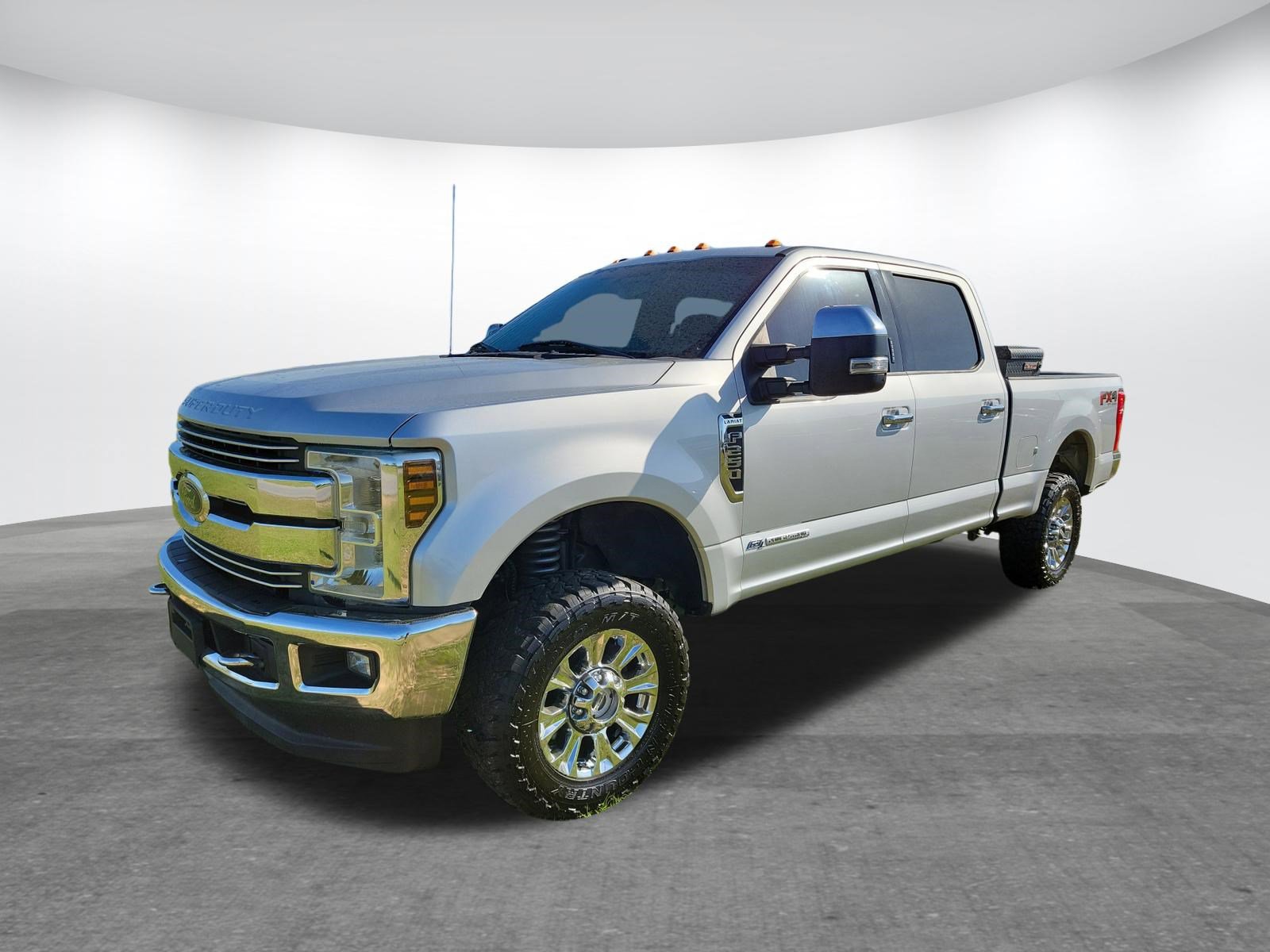 Used 2018 Ford F250 Lariat w/ Chrome Package AWD/4WD image 3