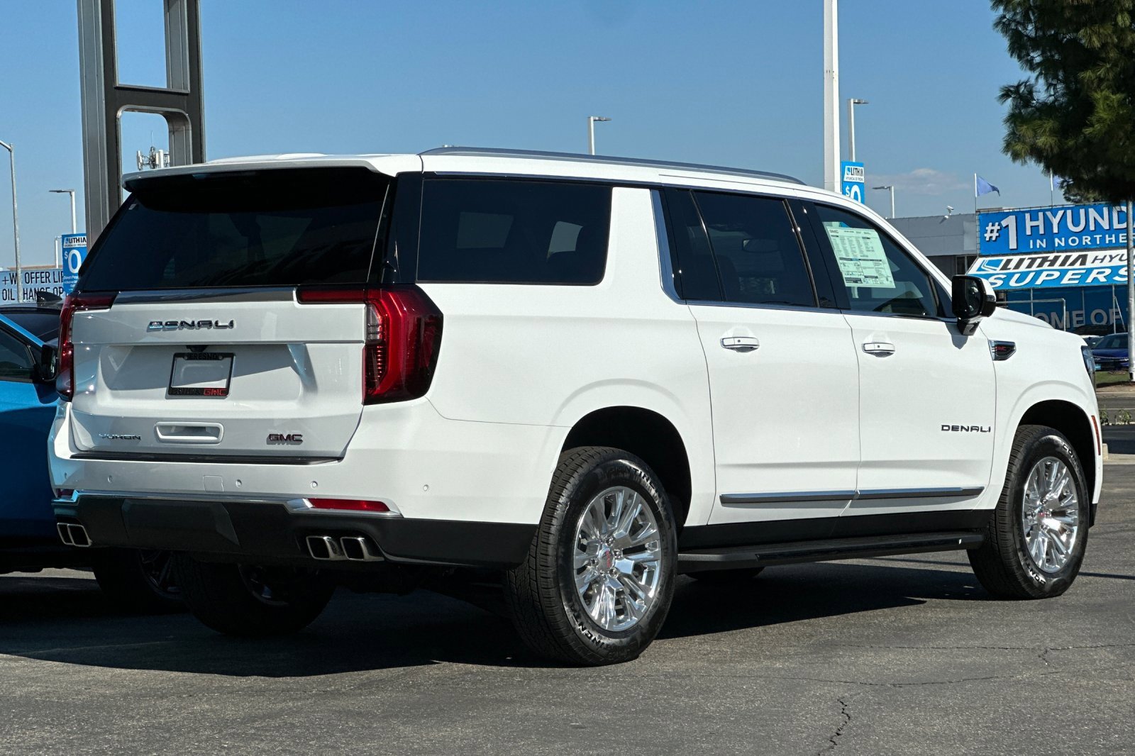 New 2026 GMC Yukon XL Denali image 5