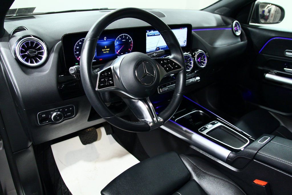 Certified 2025 Mercedes-Benz GLA 250 4MATIC image 5