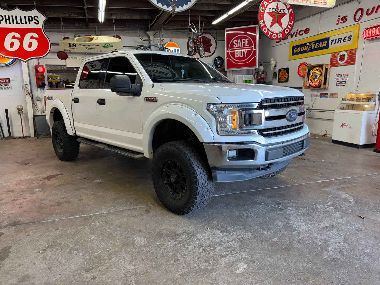 Used 2019 Ford F150 XLT image 7