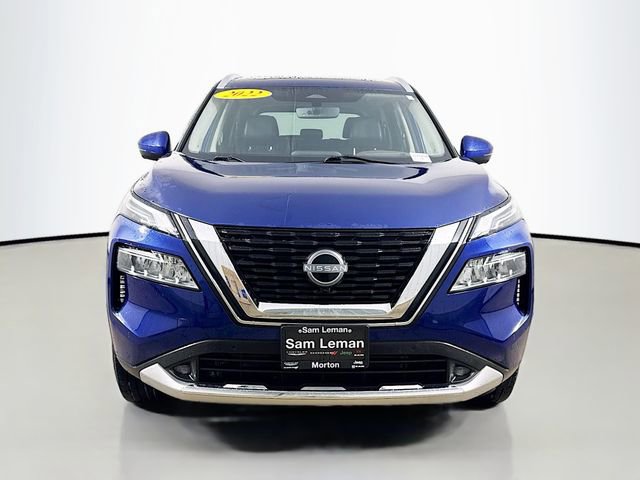 Used 2022 Nissan Rogue Platinum w/ Head-Up Display Package image 2