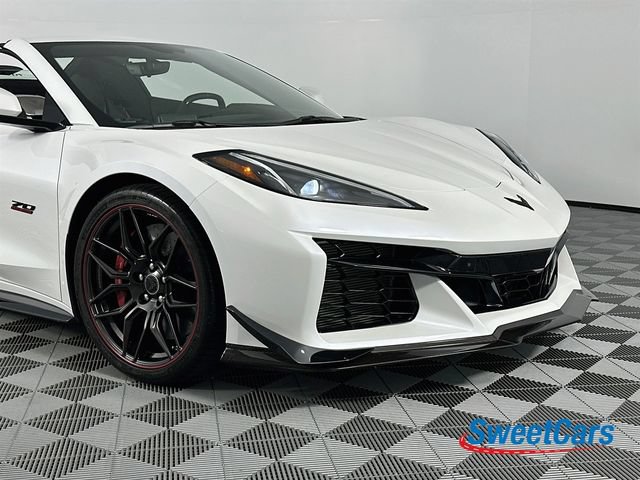 Used 2023 Chevrolet Corvette Z06 RWD image 53