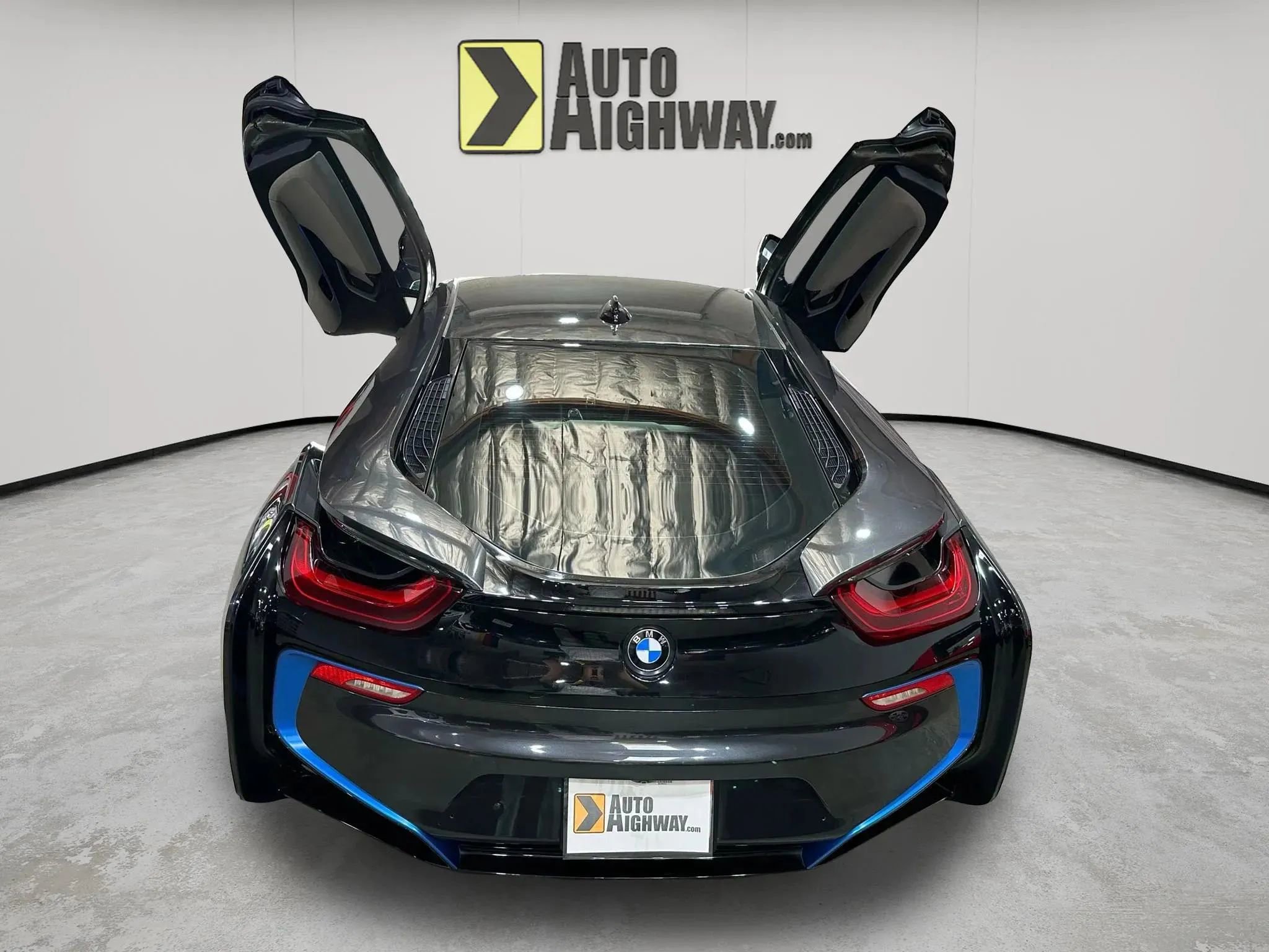 Used 2016 BMW i8 image 14