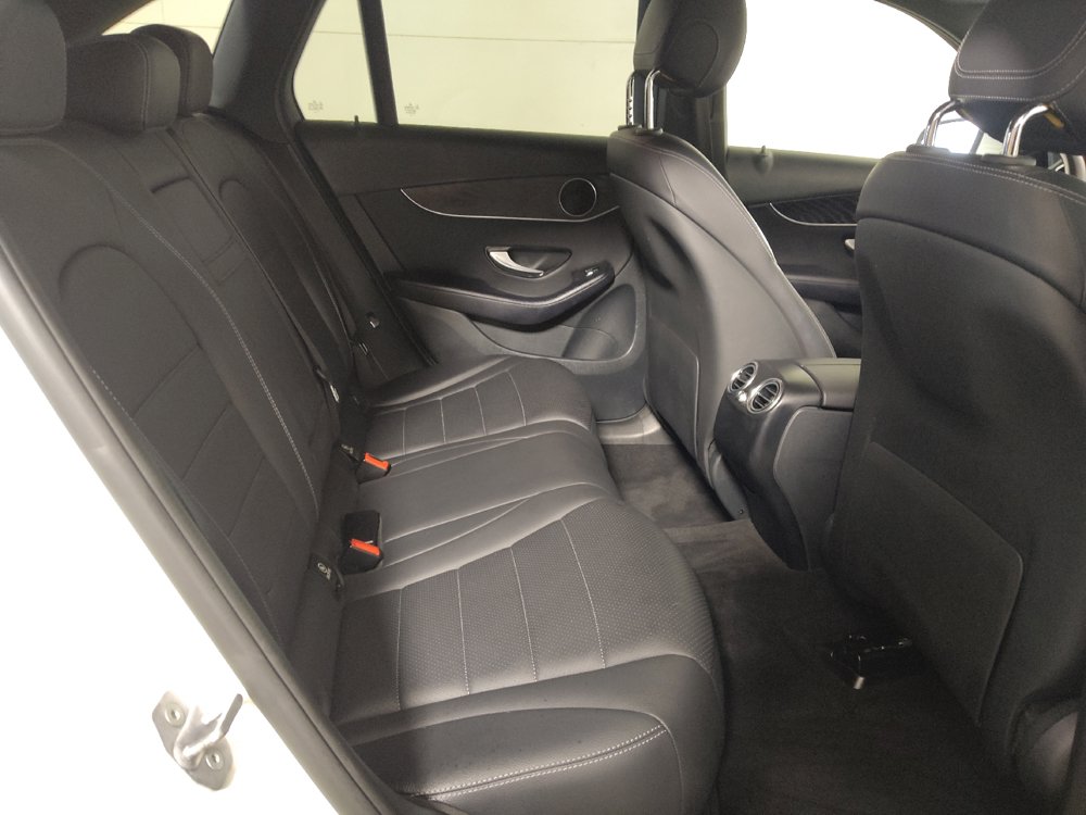 Used 2018 Mercedes-Benz GLC 300 w/ Premium Package image 19