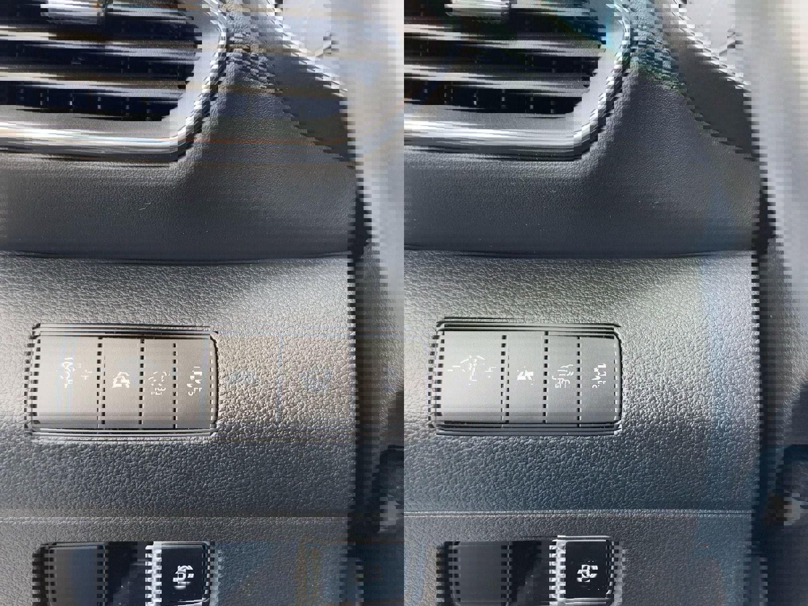 Used 2022 Hyundai Santa Fe XRT FWD image 29