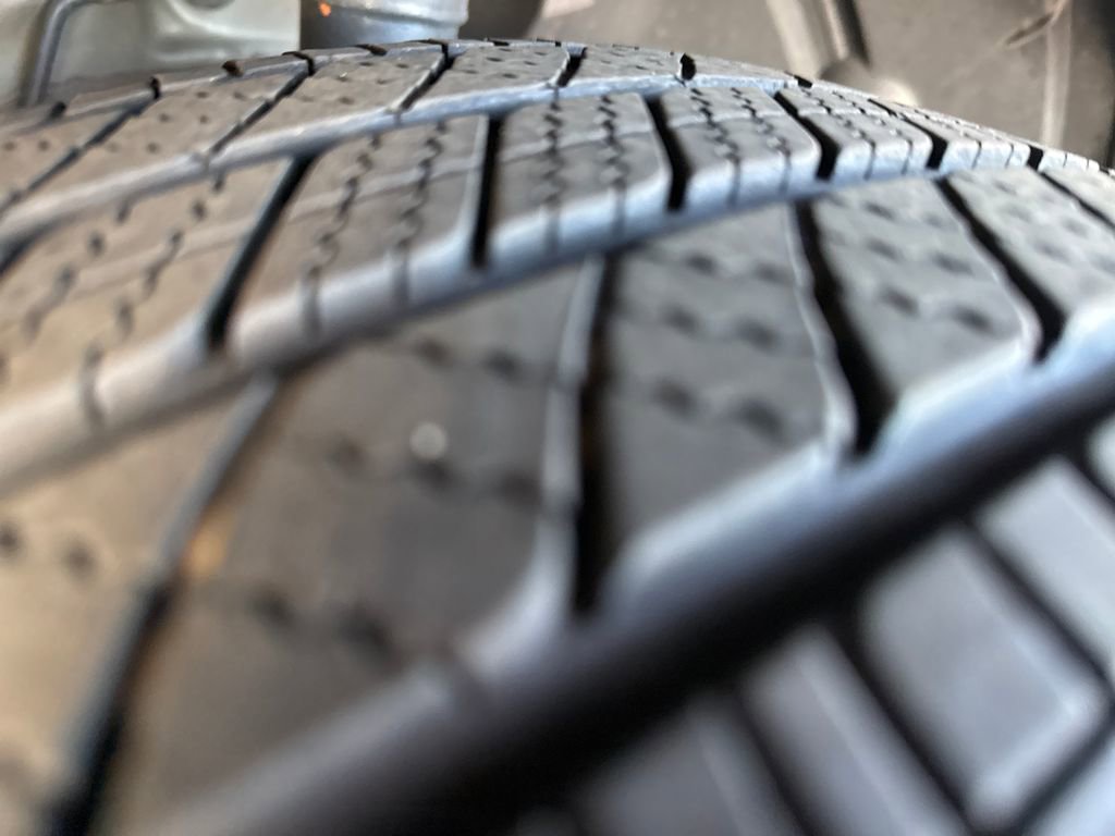 Used 2025 Nissan Pathfinder Platinum image 34