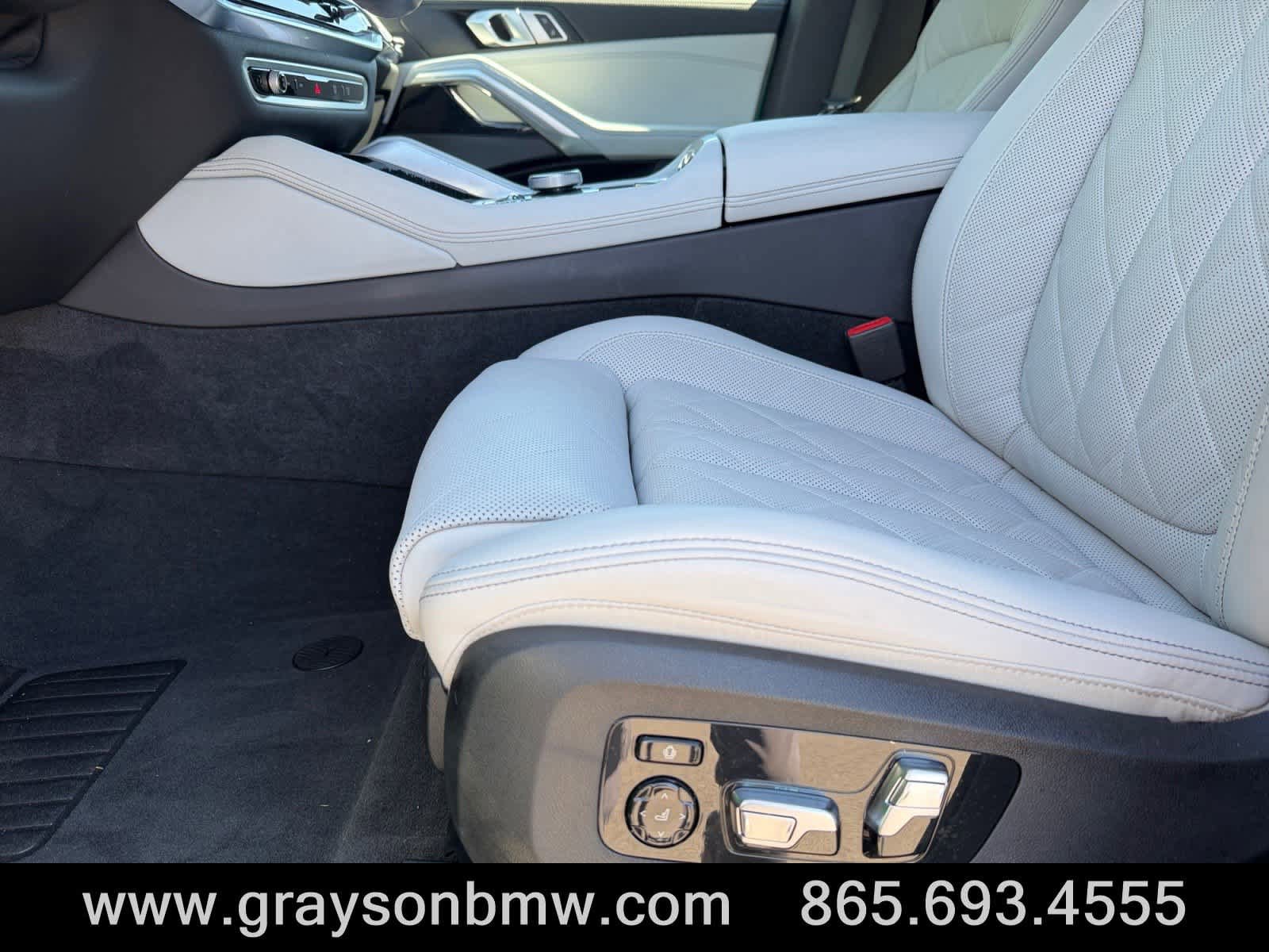 Used 2025 BMW X6 M60i AWD/4WD image 11