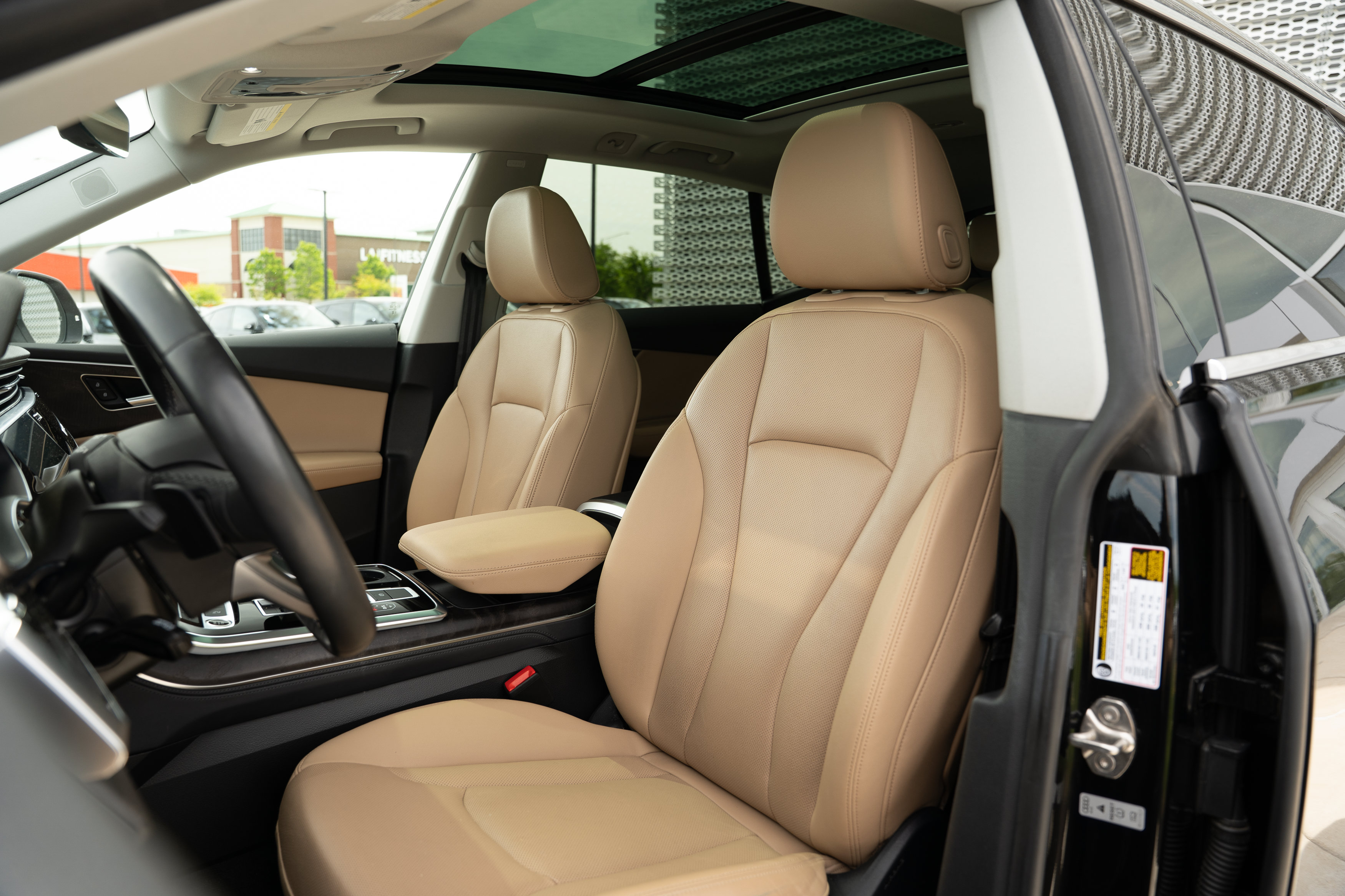 Certified 2023 Audi Q8 Premium Plus AWD/4WD image 23