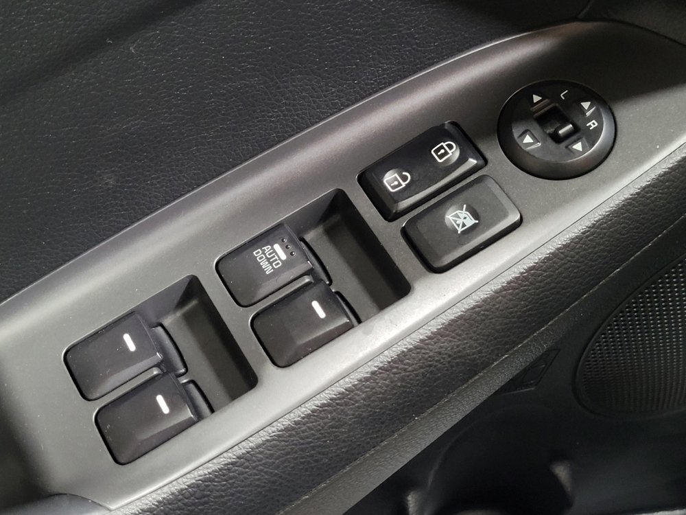 Used 2017 Kia Forte LX FWD image 27