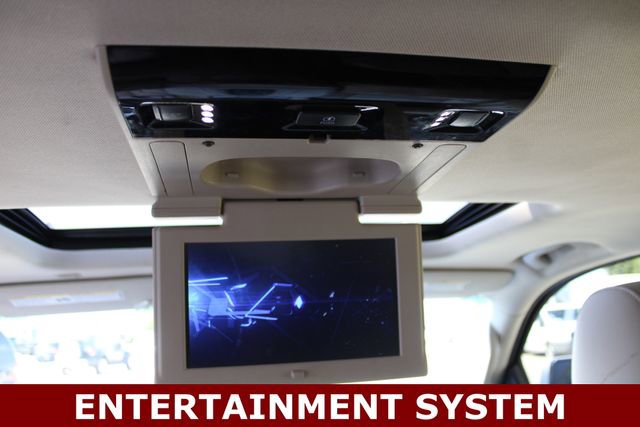 Used 2015 Cadillac Escalade ESV Premium AWD/4WD image 8